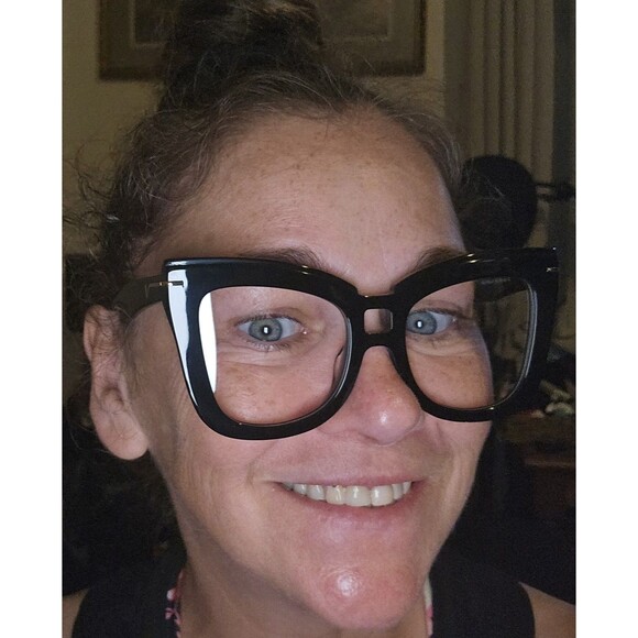 VOOGLAM Oversize Plain Glasses for Women, Clear Anti Blue Fashion 7543 - Picture 12 of 12